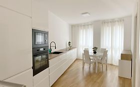 Paullo Suite